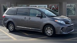 2018 Toyota Sienna XLE 7-Passenger FWD with Auto-Access Seat