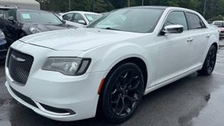 2016 Chrysler 300 Limited