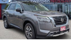 2023 Nissan Pathfinder SL