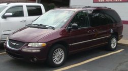 1999 Chrysler Town and Country LX