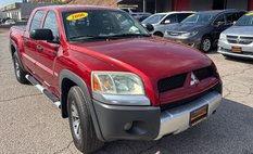 2006 Mitsubishi Raider Duro Cross V8