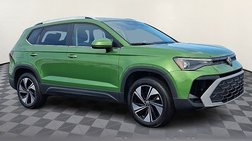 2025 Volkswagen Taos SE 4Motion