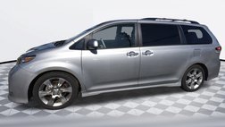 2014 Toyota Sienna SE 8-Passenger
