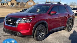 2023 Nissan Pathfinder SV