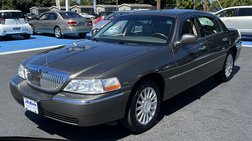 2003 Lincoln Town Car Signature