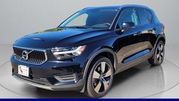 2019 Volvo XC40 T5 Momentum