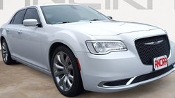 2019 Chrysler 300 Touring L