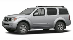 2005 Nissan Pathfinder SE