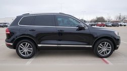 2016 Volkswagen Touareg Sport w/Technology