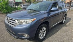 2013 Toyota Highlander SE