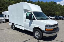2025 Chevrolet Express 3500
