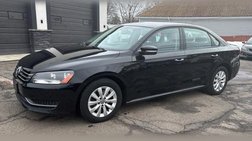 2014 Volkswagen Passat 1.8T Wolfsburg Edition