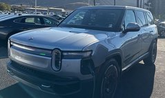2025 Rivian R1S Adventure