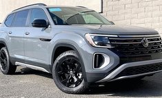 2024 Volkswagen Atlas Peak Edition SE 4Motion