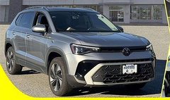 2025 Volkswagen Taos SE 4Motion