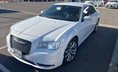 2019 Chrysler 300 Touring L
