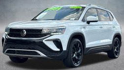 2022 Volkswagen Taos SE 4Motion