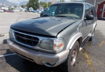 1999 Ford Explorer XL