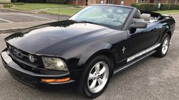 2007 Ford Mustang V6 Deluxe