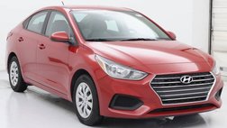 2022 Hyundai Accent SE