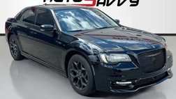 2023 Chrysler 300 Touring L