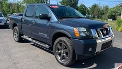 2015 Nissan Titan SV