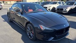 2022 Maserati Ghibli Modena Q4