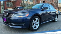2014 Volkswagen Passat SE