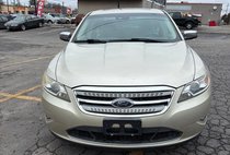 2010 Ford Taurus Limited