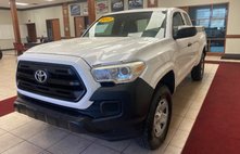 2017 Toyota Tacoma SR