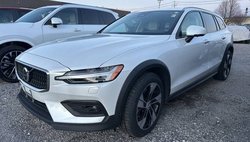 2023 Volvo V60 Cross Country B5 Plus