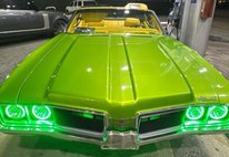 1969 Oldsmobile Cutlass Chrome
