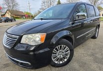 2013 Chrysler Town and Country Touring-L