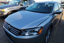 2012 Volkswagen Passat SE PZEV