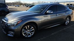 2016 Infiniti Q70 3.7