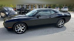 2016 Dodge Challenger SXT Plus