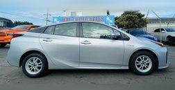 2022 Toyota Prius LE