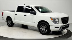 2022 Nissan Titan SV
