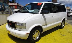 1997 GMC Safari SLT