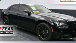 2023 Chrysler 300 Touring L