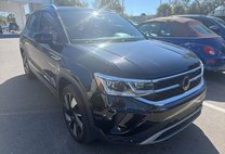 2024 Volkswagen Taos SEL 4Motion