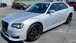 2023 Chrysler 300 Touring L