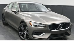 2021 Volvo S60 Recharge T8 Inscription