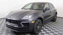 2025 Porsche Macan T
