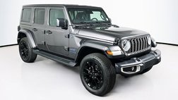2025 Jeep Wrangler Sahara 4WD