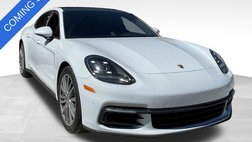 2017 Porsche Panamera 4S