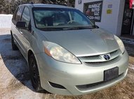 2006 Toyota Sienna LE 7 Passenger