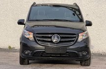 2023 Mercedes-Benz Metris Passenger