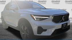 2025 Volvo XC40 B5 Core Bright Theme