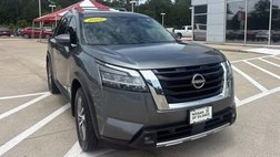2022 Nissan Pathfinder SL